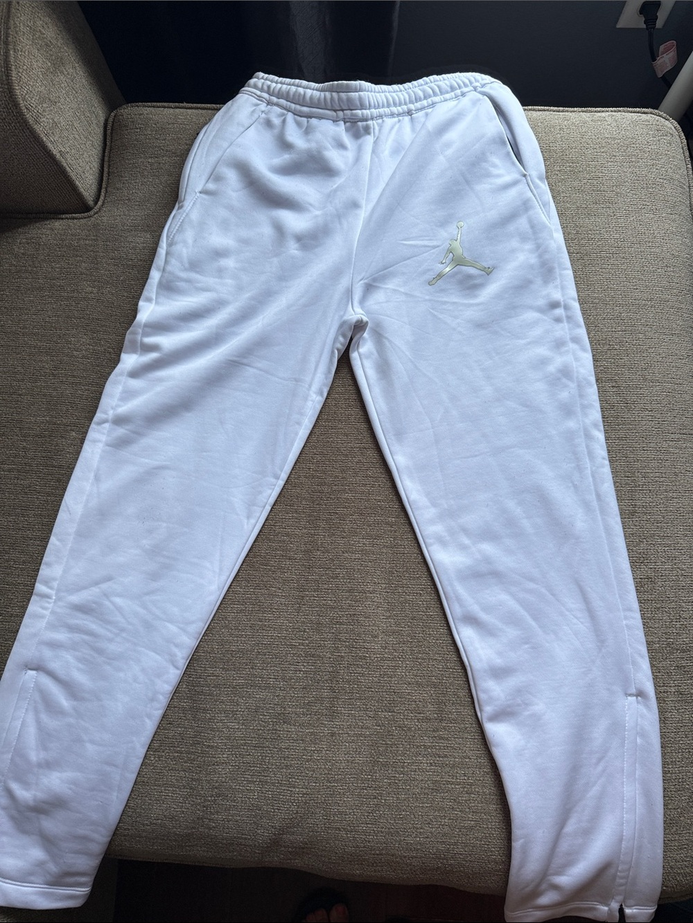 Jordan White Kids Sweatpants with Gray Jumpman